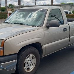 Chevy  Pick Up 2003