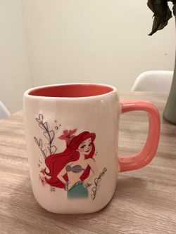The little mermaid Ariel coffee cup mug