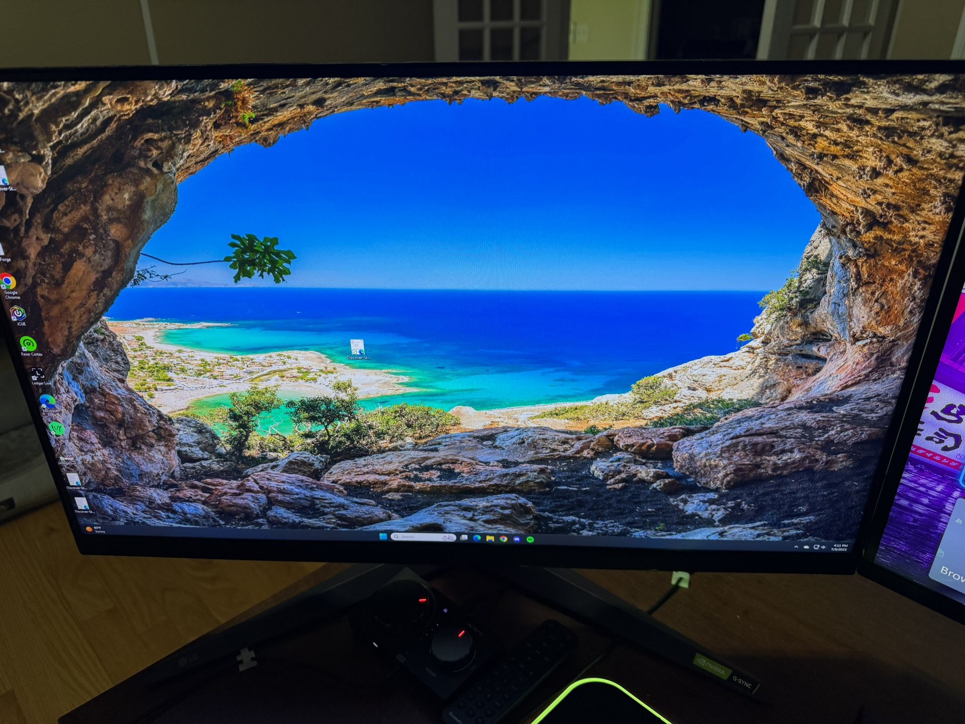 LG Ultra Gear 2k 240z Gaming monitor