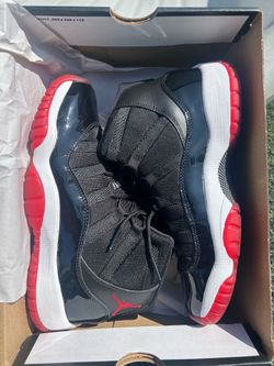 Jordan retro 11 “playoffs” gs size 6.5y