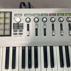 Korg MIDI Controller