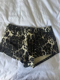 Leopard short short