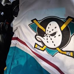 Retro The Mighty Ducks Hockey Jersey #99