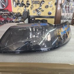 2001 2004 ford mustang left headlight