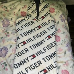 Tommy Hil Figer 
