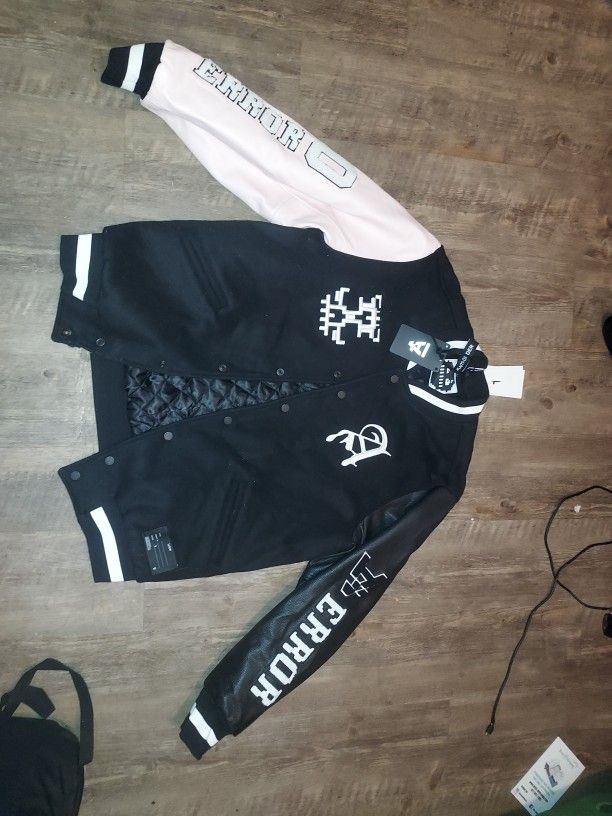It's XL the Brand Is ANTI-ORDER