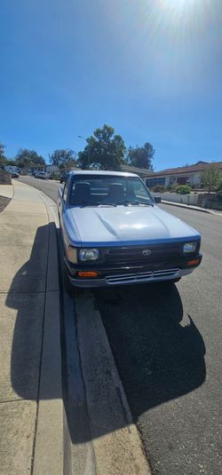 1991 Toyota Pick-Up
