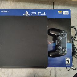 PS4 Slim 1TB Game Console 