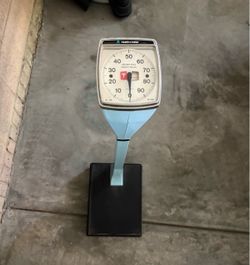 Vintage Health O Meter Doctors Scale
