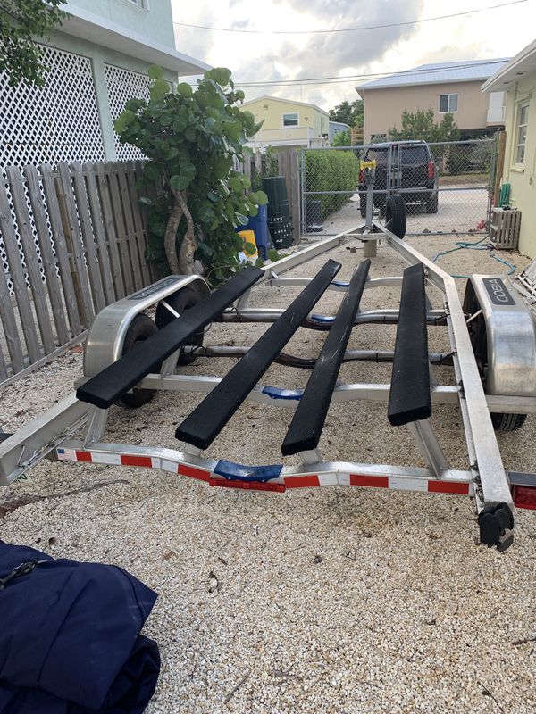 2014 Ameritrail double axle boat trailer. for Sale in Stuart, FL OfferUp