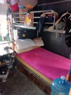 Metal bunk bed twin