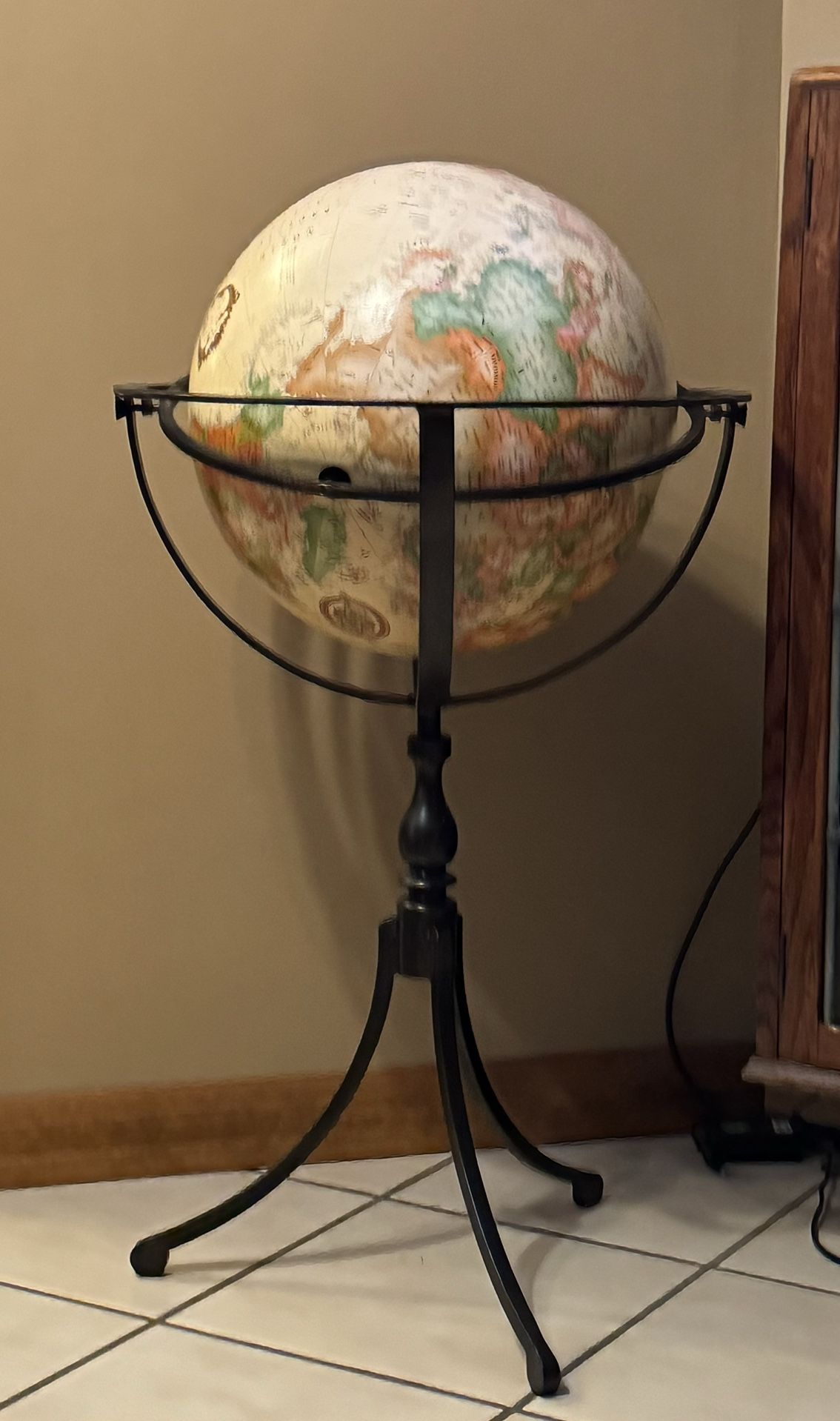 Globe On Stand 