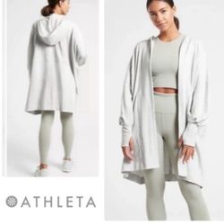 Athleta Mantra Hooded Wrap Long Fleece  in light heather grey (L)