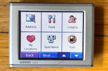 Vintage Garmin Nüvi 350 GPS Navigator, 3.5” TouchScreen, Tested & Works
