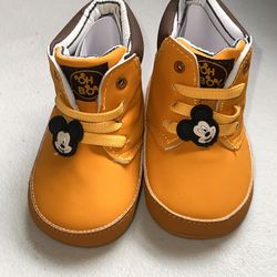 Mickey Mouse Shoes 