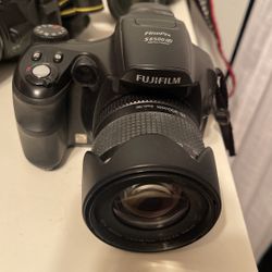 Fujifilm Finepix S6500fd With Fujinon 10.7x