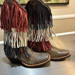 Women’s NEW Twisted X Cowboy Boots. Size 7. 