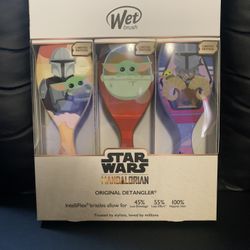 WET BRUSH STAR WARS MANDALORIAN COLLECTION