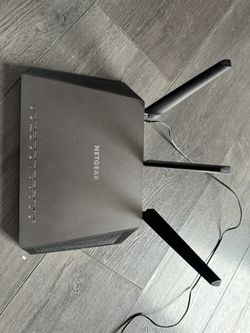 Net gear Nighthawk AC1900 Modem