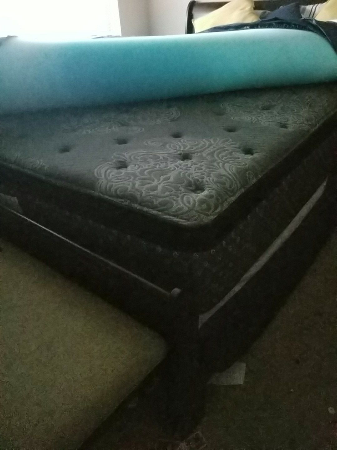 Like new mattress