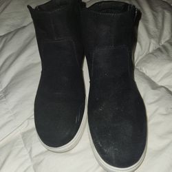 Izod suede bootie 9