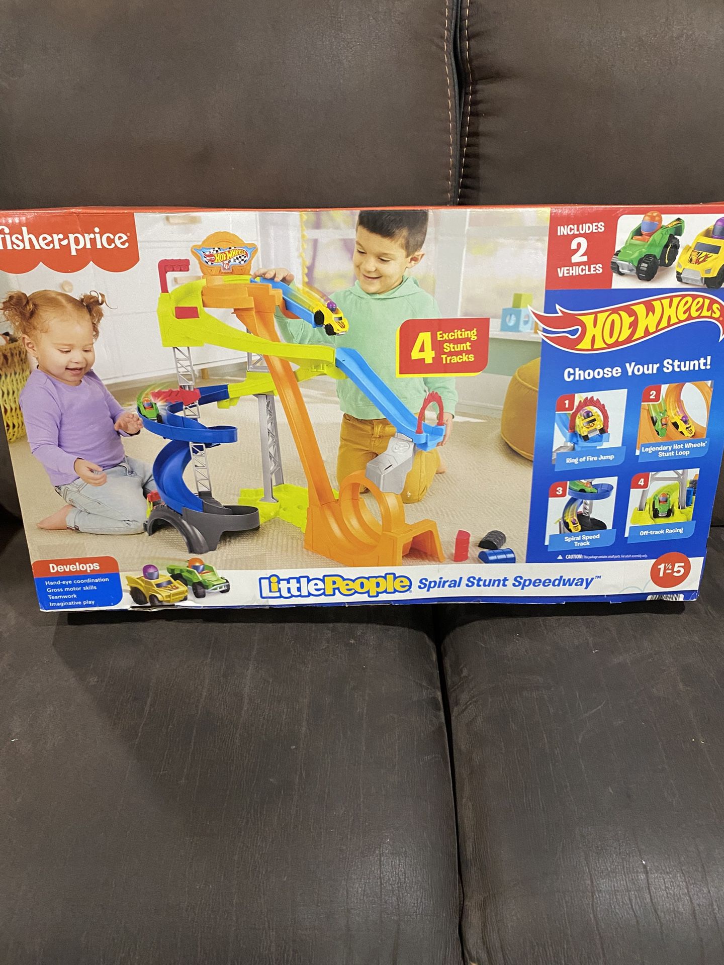 🔥Fisher Price Little Spiral Stunt Speedway Hot Wheels 🔥