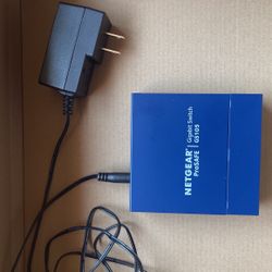NETGEAR 5-Port Gigabit Ethernet (GS105v5)