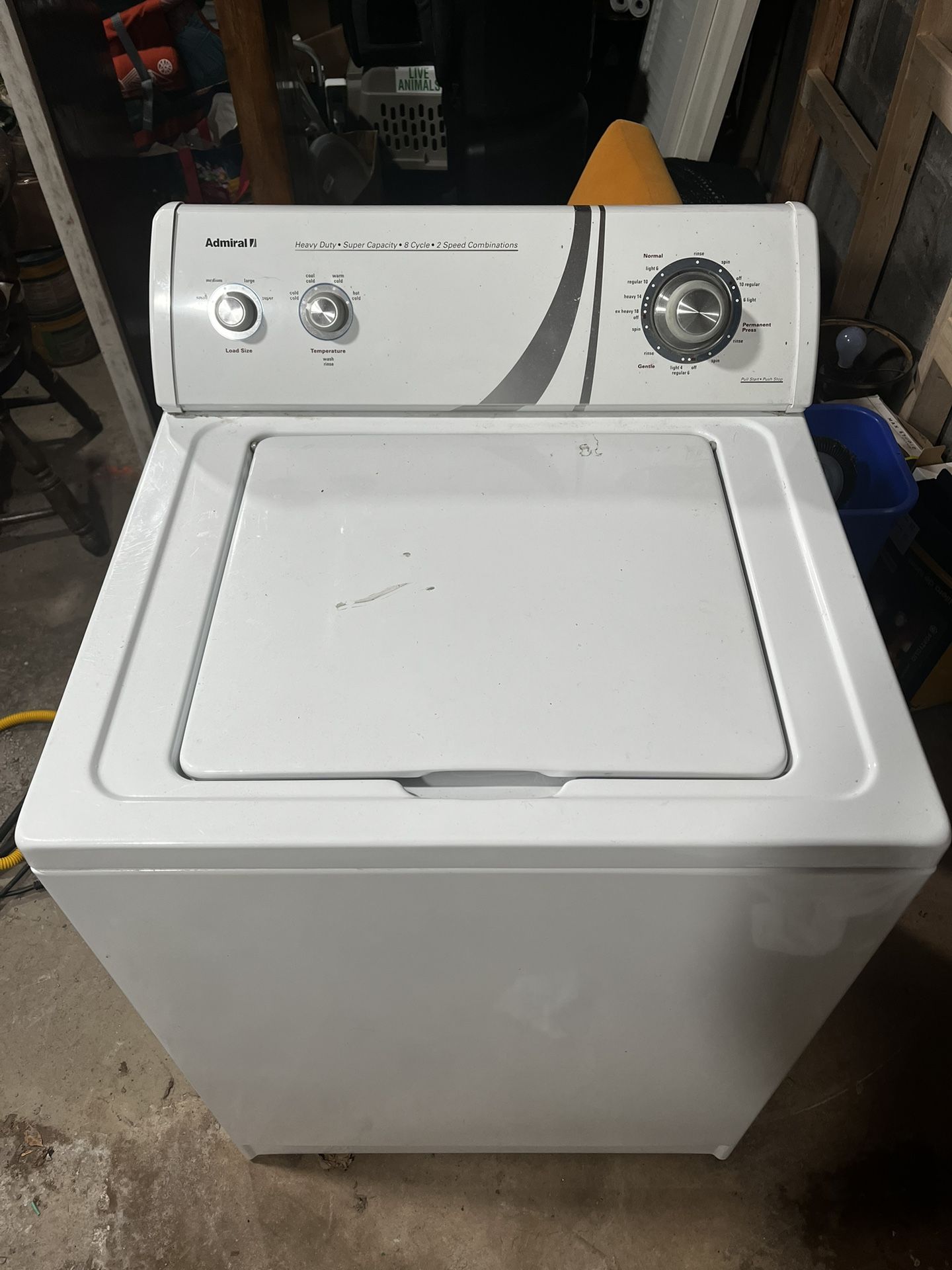 Admiral Washing machine