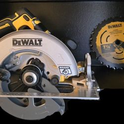 Dewalt Circular Saw 7 1/4 XR