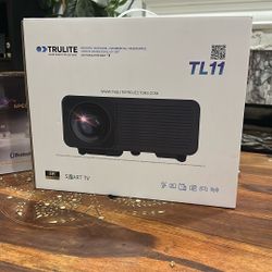 UHD Projector + Bluetooth Sound Bar 
