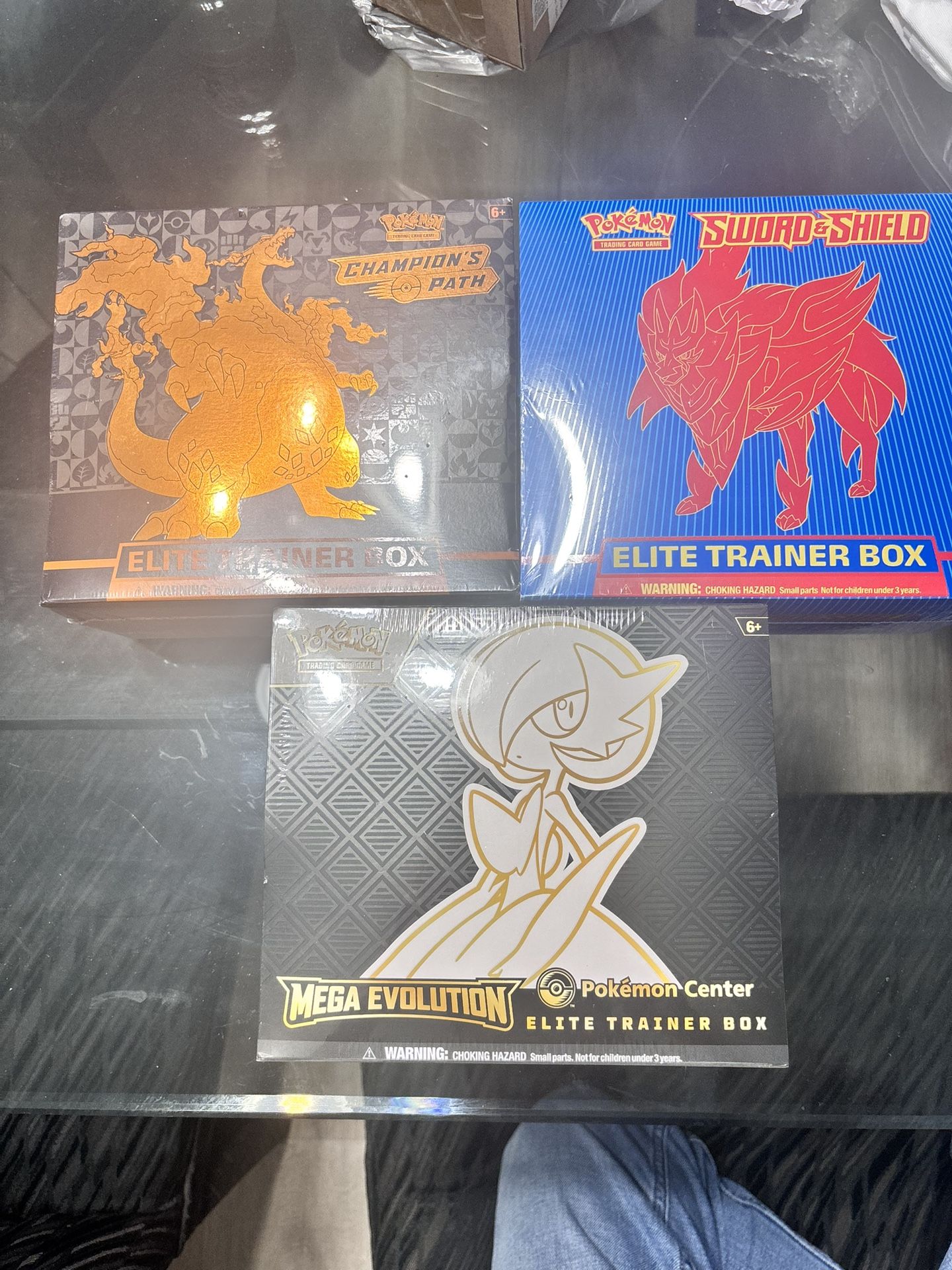Pokemon ETB