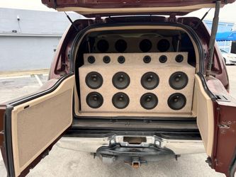 Radio system with speakers