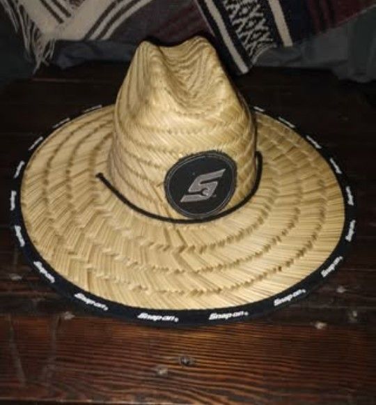 SNAP-ON STRAW HAT
