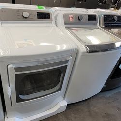 New Large Capacity Top Loading Washer And NEW LG GAS DRYER SET 