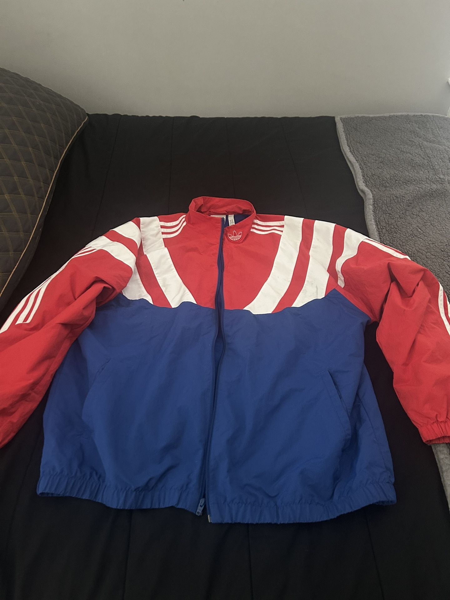 Men’s Vintage Adidas Jacket