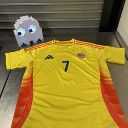 Columbia Soccer Jersey Size L