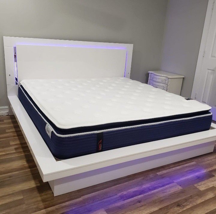 NEW KING PILLOW TOP MATTRESS AND BOX SPRING 😊 Available in FULL or QUEEN size 👌