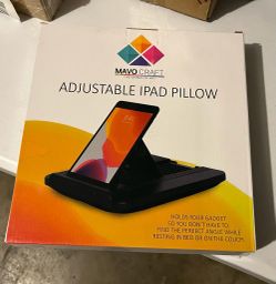 Adjustable IPad Pillow