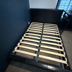 Full-size Platform Bedframe with Headboard