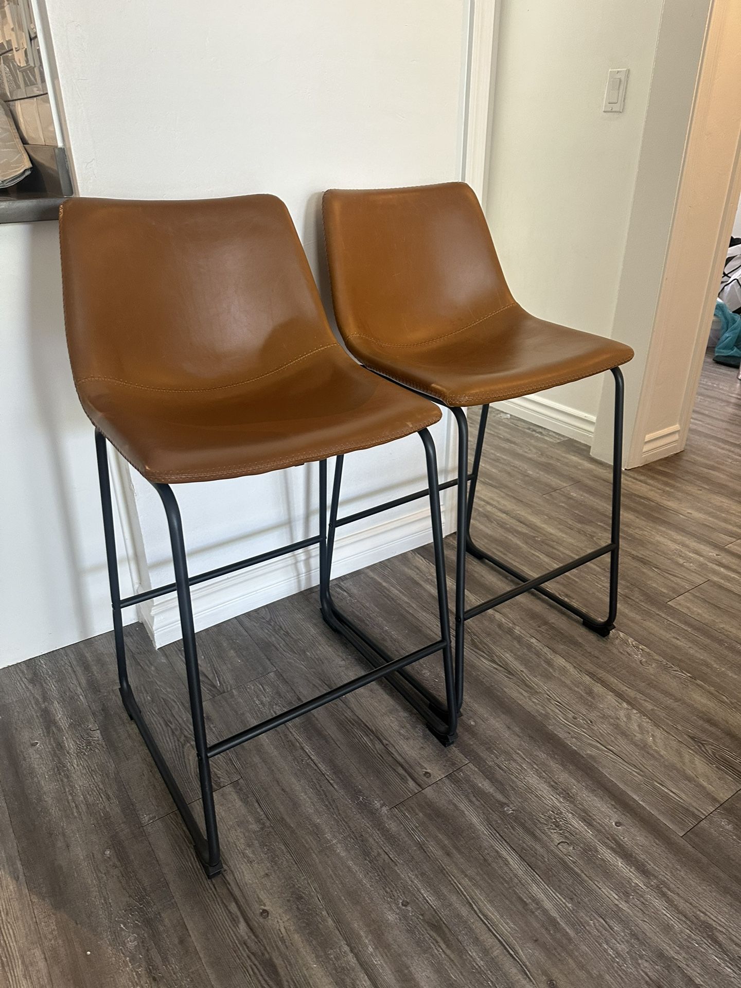 Set of 2 Counter Height Stools