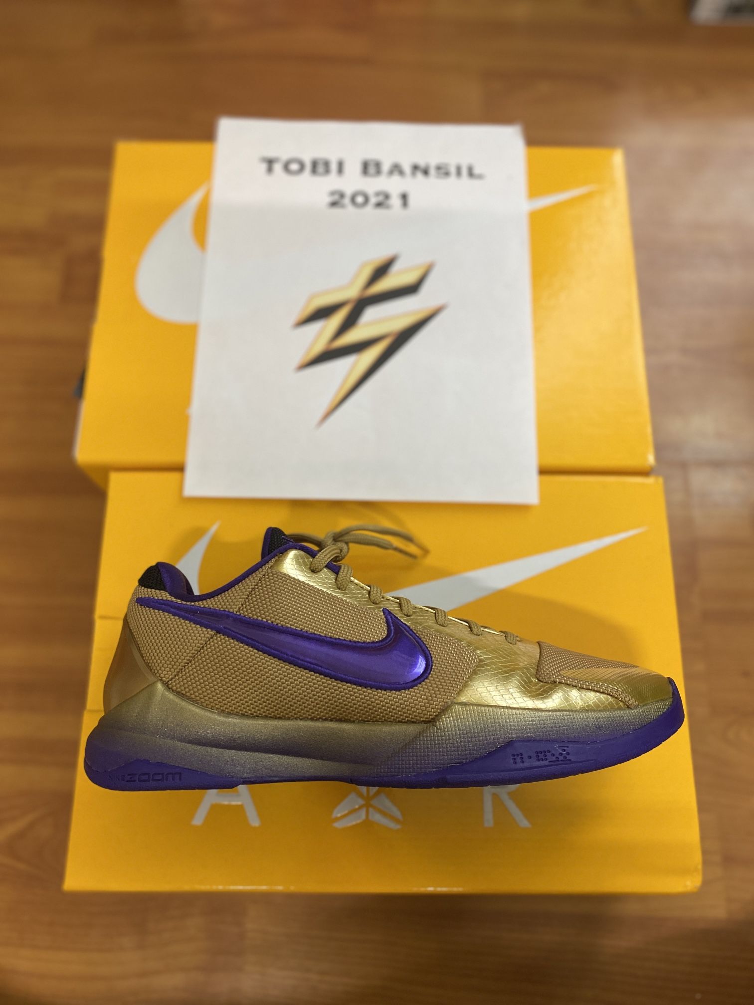 Kobe 5 Hall Of Fame Undftd 9.5 & 12