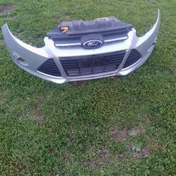 12-14 Ford Focus Front Bumper 