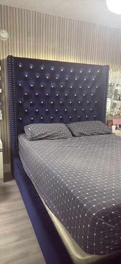 Cama Queen