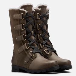 Sorel Women Emelie Major Suede Lace-up Waterproof Chelsea boots size 10 