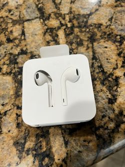 Apple Headphones New
