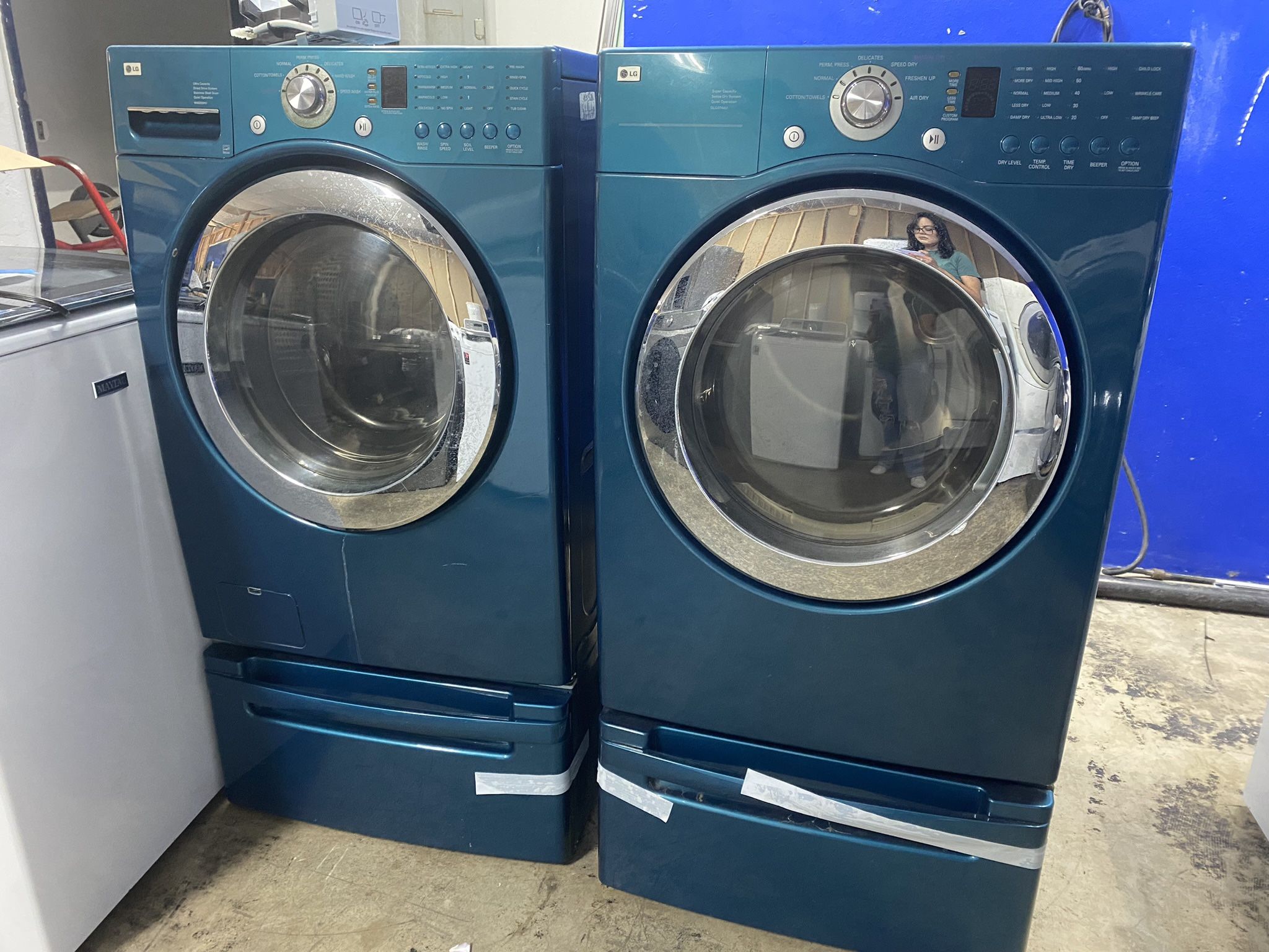 💥💥Lg Blue Washer And Gas Dryer 💥💥
