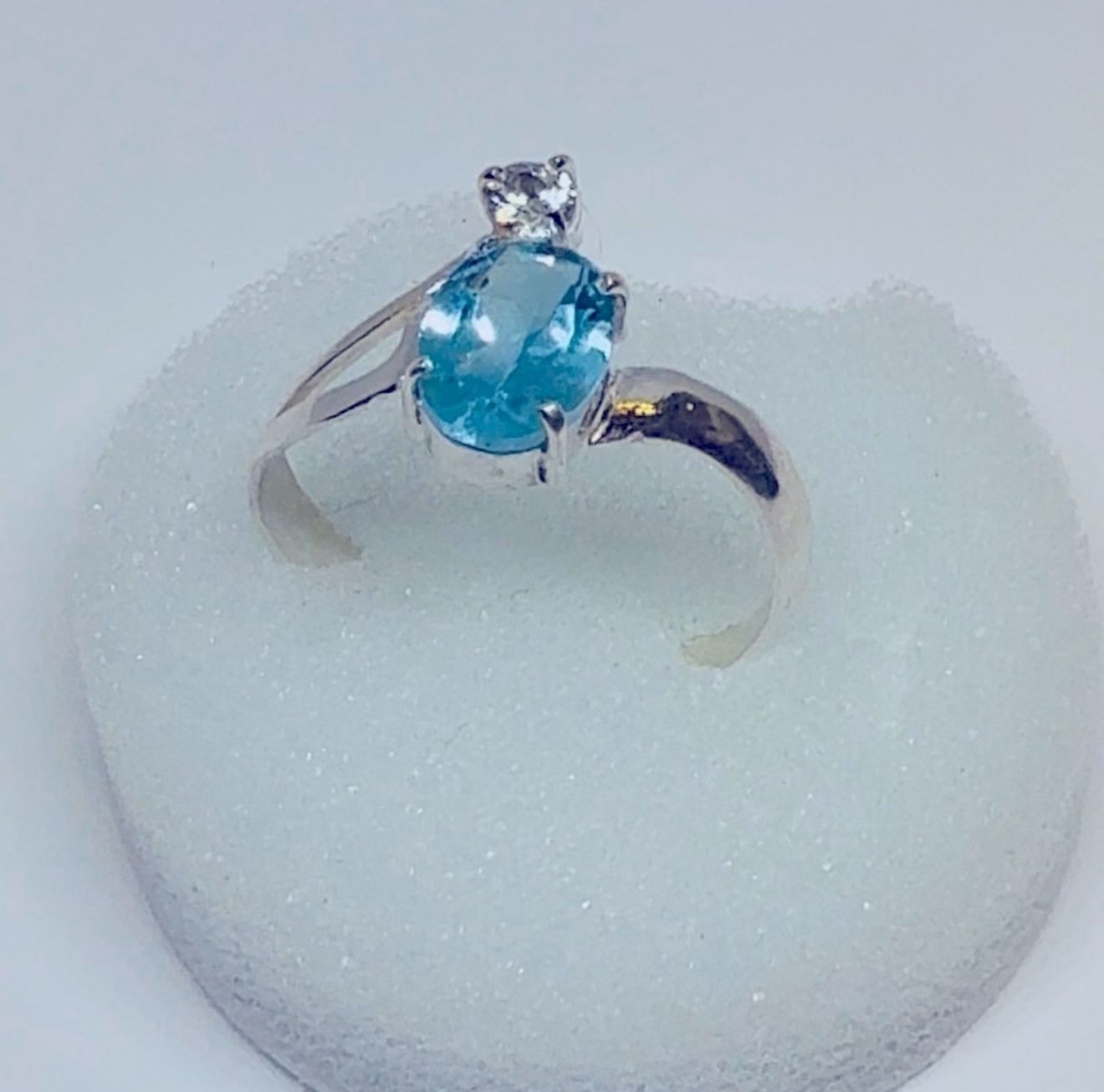 Handmade Beautiful Natural Swiss Blue Topaz And Zircon Gemstone 925 Silver Ring