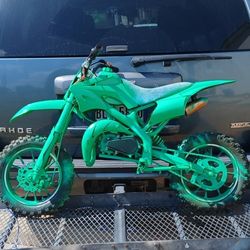 50 Cc. Kids Motorcycle Great Beginner Bike