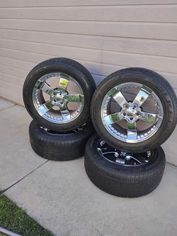 MB Motoring 18x9 Wheels w/  255/55/R18 Falken Tires            O