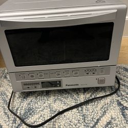 High-End Toaster — Door Opens Up